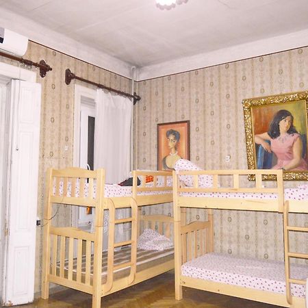 Amoun Hostel Tbilissi Extérieur photo